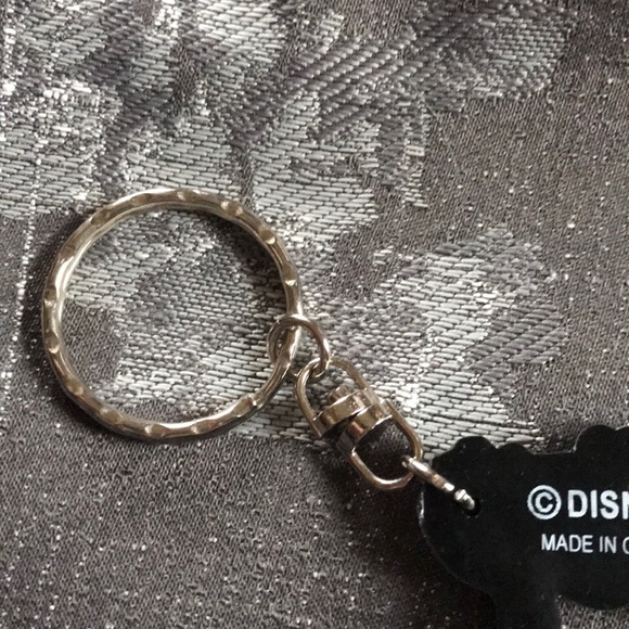 Disney Keychain - Picture 3 of 4